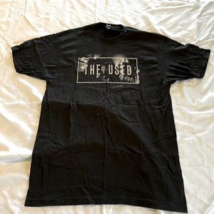 THE USED LIVE BERT TEE